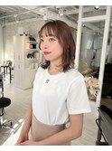 シアベージュ