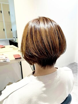 ストフ(stof) ひし形ショート/ショートレイヤー/前下がりショート