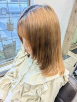 リル(LiL)&nbsp;顔まわりレイヤー/レイヤー/ミディアムロング