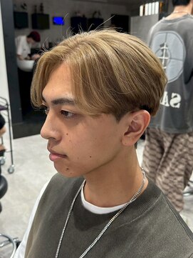 シャイン 大宮(SHINE) メンズカット/パーマ/ヘッドスパ/ブリーチ/眉毛/韓国/大宮/Men's