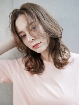 ギークス(GEEKS) 【GEEKS渋谷】ハッシュカット/ヘーゼルブラウン/冬カラー/透明感