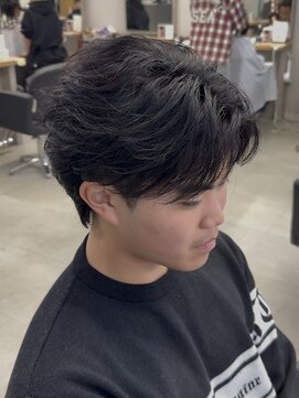 アイトーキョー 渋谷(AI TOKYO) フェザーショート/フェザーパーマ/センターパート