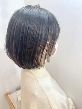 シロ(siro) ミニマムボブ☆松井美咲季