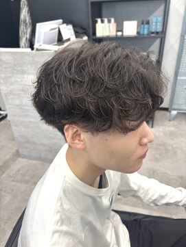 コードバイケンジ 戸塚(CODE by KENJE) 【シャドウパーマ】ナチュラルなのに動きが出る