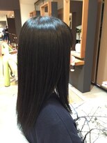 サクラ ビューティ ヴィレッジ(SAKURA Beauty village)&nbsp;川本枝里香の雨の日も気分爽快 ストレート