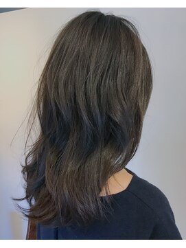 コッチ(kocchi.) ブリーチなしで染める透明感グレーアッシュ