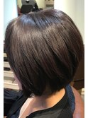 ショートボブ