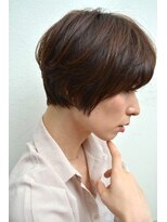 エメ 芦屋(ESMEE)&nbsp;大人カッコいい小顔ショートスタイル♪
