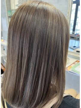 シャルムヘアー(charme hair) ミルクティーベージュ×シークレットハイライト