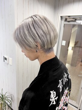 オアフ(Oahu) シルバーグレージュ