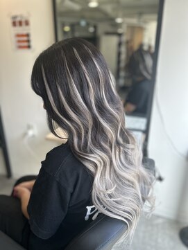 ラフ 難波店(LAFF) #黒髪#ボブルフ#ネビージュ#小顔#ワンレン