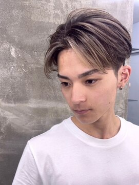 キング 枚方店(K!ng) 縮毛矯正髪質改善ハイライトレイヤーカット枚方美容室エクステ