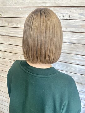 デコヘアー キートス(DECO HAIR kiitos) ベージュボブ