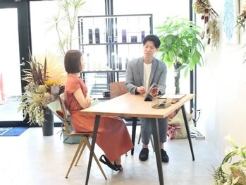 スノーリース(SNOLYS)の写真/『完全貸切のマンツーマンサロン』だからこそ、今まで言えなかった悩みも相談しやすい♪