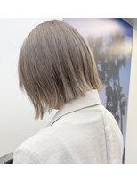 リノショアーズ 元町店(RINOSHORES)&nbsp;10代20代★大人かわいいダブルカラーブリーチミルクティーカラー