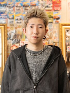 サンアンドマーリィズバーバー 駅前店(SON&MARLEY'S BAR BER) ハイトーンスパイキーショート/本厚木/フェード