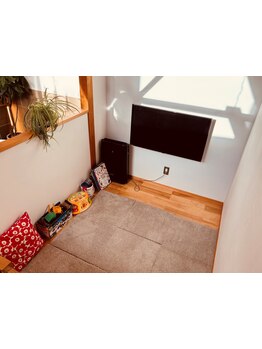 キッズスペースあり◎忙しいママも定期的に通えて、ゆっくり過ごせるKIITOS♪(託児サービスはございません)