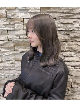 シェーン 仙台駅広瀬通店(schon) 透け感たっぷりグレージュカラー！