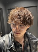 ツイストスパイラルシャドウパーマラウンドマッシュ刈り上げ眉毛