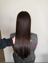 ウミ(umi)&nbsp;艶髪は、ヘッドスパから。