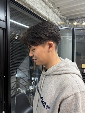 スレイ 西宮(SLAY) フェザーショート