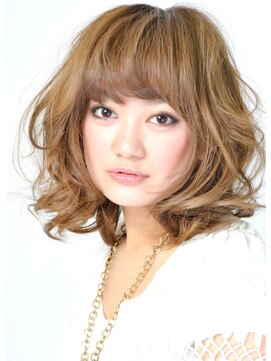 アイラ(aira) ふんわりミディアム☆
