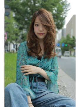 サイン ヘア イノベーション(sign HAIR INNOVATION) 小顔カット 薄めバング 大人かわいい ハイライトカラー