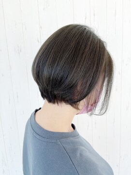 ニューヨークニューヨークマザーズ(NYNY Mothers) シルエットが綺麗なボブスタイル