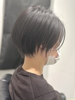 ジエクト 本店(The Ect)&nbsp;似合わせカット×ネイビーブラック×ステップボーンカット