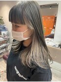 インナーカラーミルクベージュイヤリングカラーハイトーンカラー