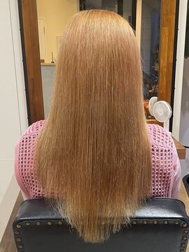 コレクティブワーク 表参道 渋谷(COLLECTIVE WORK) バイカルテ レイヤー 髪質改善  ベージュ 酸熱トリートメント