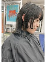 ヘン(hen)&nbsp;【南船場/hen】ウルフカット　フェイスレイヤー