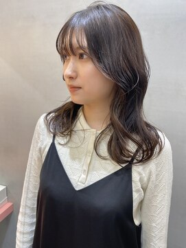 ロンドポレール 北千住(Lond polaire) レイヤーカット×アッシュグレー