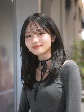 ビュートリアム 梅田(BEAUTRIUM) ロングレイヤー/顔まわりレイヤー/レイヤー/レイヤーカット