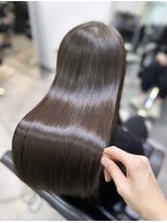 シンカ(shinka)&nbsp;うる艶ストレート＋チョコレートカラー