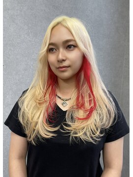 シエンゴールド(CIEN gold) ブロンドカラー/レイヤー/インナーカラー#浜松駅#カラー