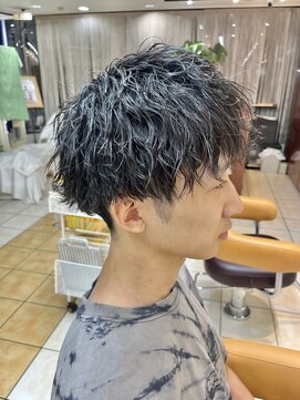 クオリス 上板橋店(QUALIS) 刈り上げマッシュ縦落ちスパイラル◎爽やか