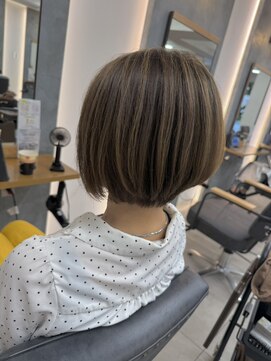 ギルド 清瀬店(GUILD) 丸みシルエットの上品ショートボブ