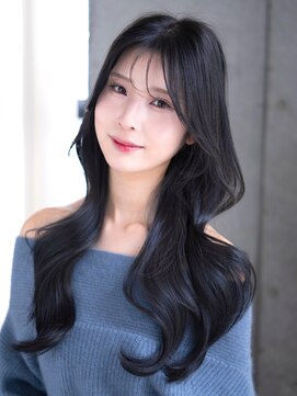 エインアンリー 明治神宮前(AIN.ANLY.) 似合わせカットくびれヘアミディアムレイヤーカット