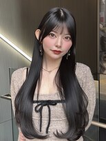 アマテラスゼロ 新宿(AMATELAS zero) セミロングレイヤー/ブルーブラック/小顔レイヤー/艶見せカラー