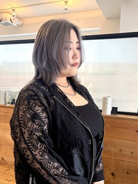 エイト オキナワ 沖縄新都心店(EIGHT okinawa) 透明感グレージュで魅せる旬のレイヤーヘア