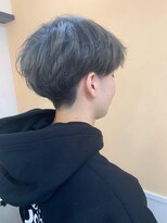 アスター(Aster) ☆シルバーグレーアッシュ×マッシュスタイル☆