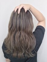 モーション 新宿(motion)&nbsp;バレイヤージュベージュ