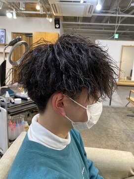 エルオム(EL.HOMME) ツイストスパイラルパーマ