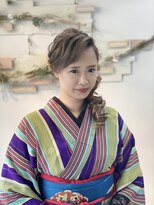 レトロなお着物でサイドアップ