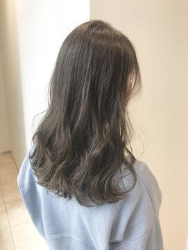 ロンドアリシア 金山(Lond Alexia) 【Lond Alexia】小栗一紘　透明感グレージュ