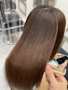 エスカーラ 表参道(THE ESCALA) @aidaman321/ゆるふわロング/センターパート/スイートAライン/