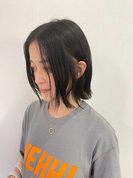 リノショアーズ ショウナン 辻堂店(RinoShores SHONAN) ショートパーマ暖色カラーくすみカラー横顔美人黒髪