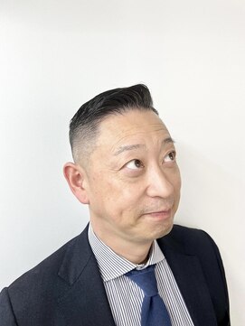 リバティシェアバーバー 銀座(LIBERTY SHARE BARBER) 英国スキンフェードバーバースタイル