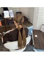クラン ヘアーアンドスタジオ(CLAN hair & studio)&nbsp;ハイトーンエクステブリーチインナーミルクティーベージュ